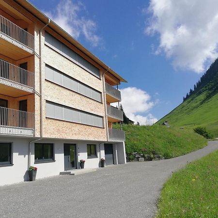 Alpenpanorama Konzett Appartement Faschina Buitenkant foto