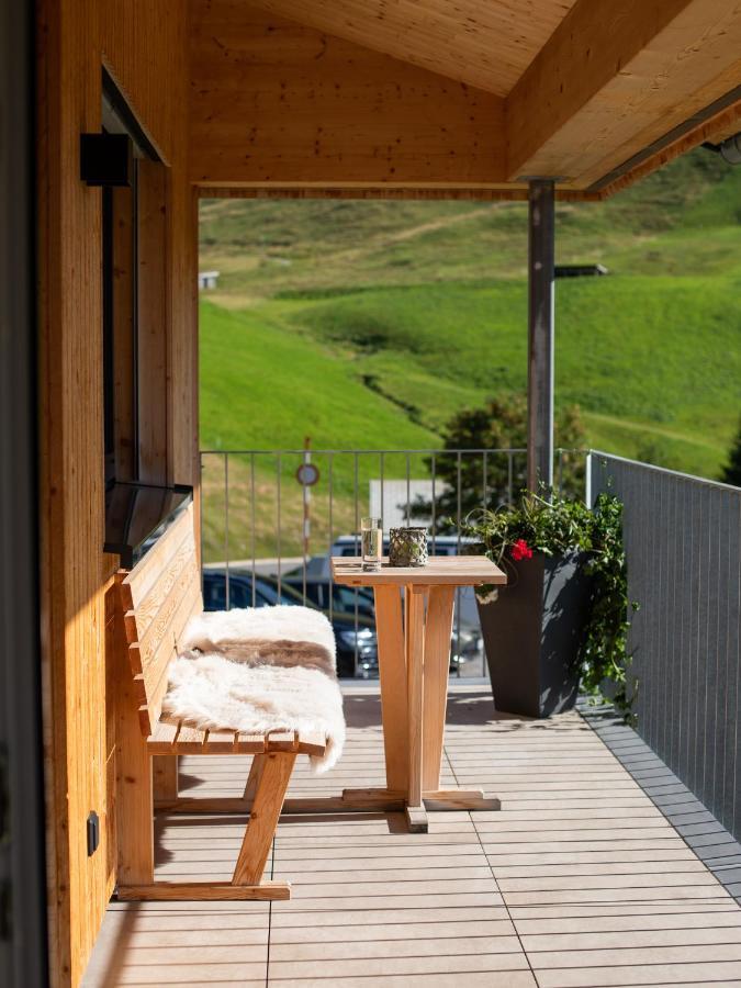Alpenpanorama Konzett Appartement Faschina Buitenkant foto