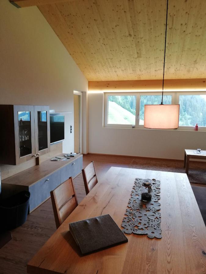 Alpenpanorama Konzett Appartement Faschina Buitenkant foto