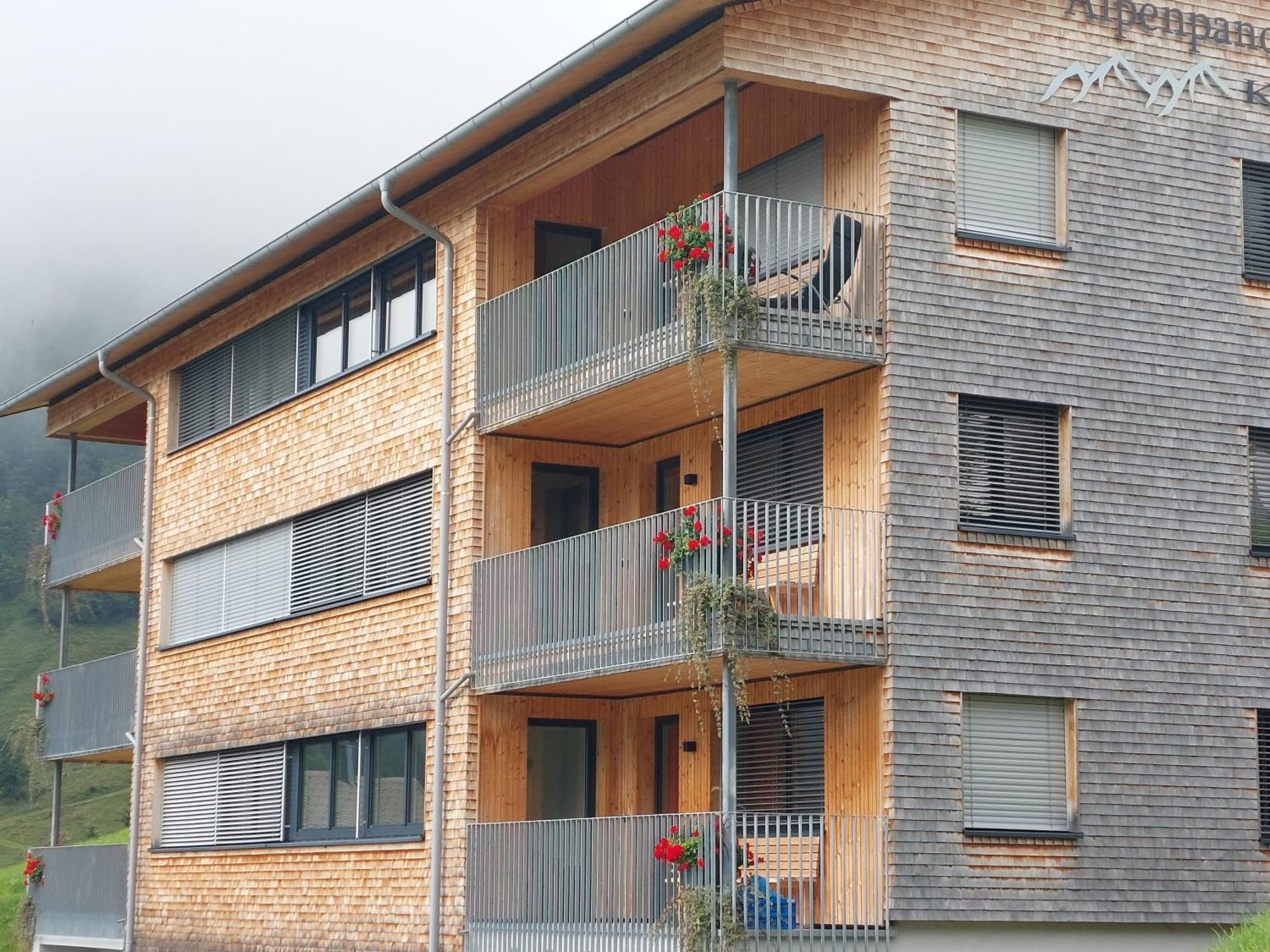 Alpenpanorama Konzett Appartement Faschina Buitenkant foto