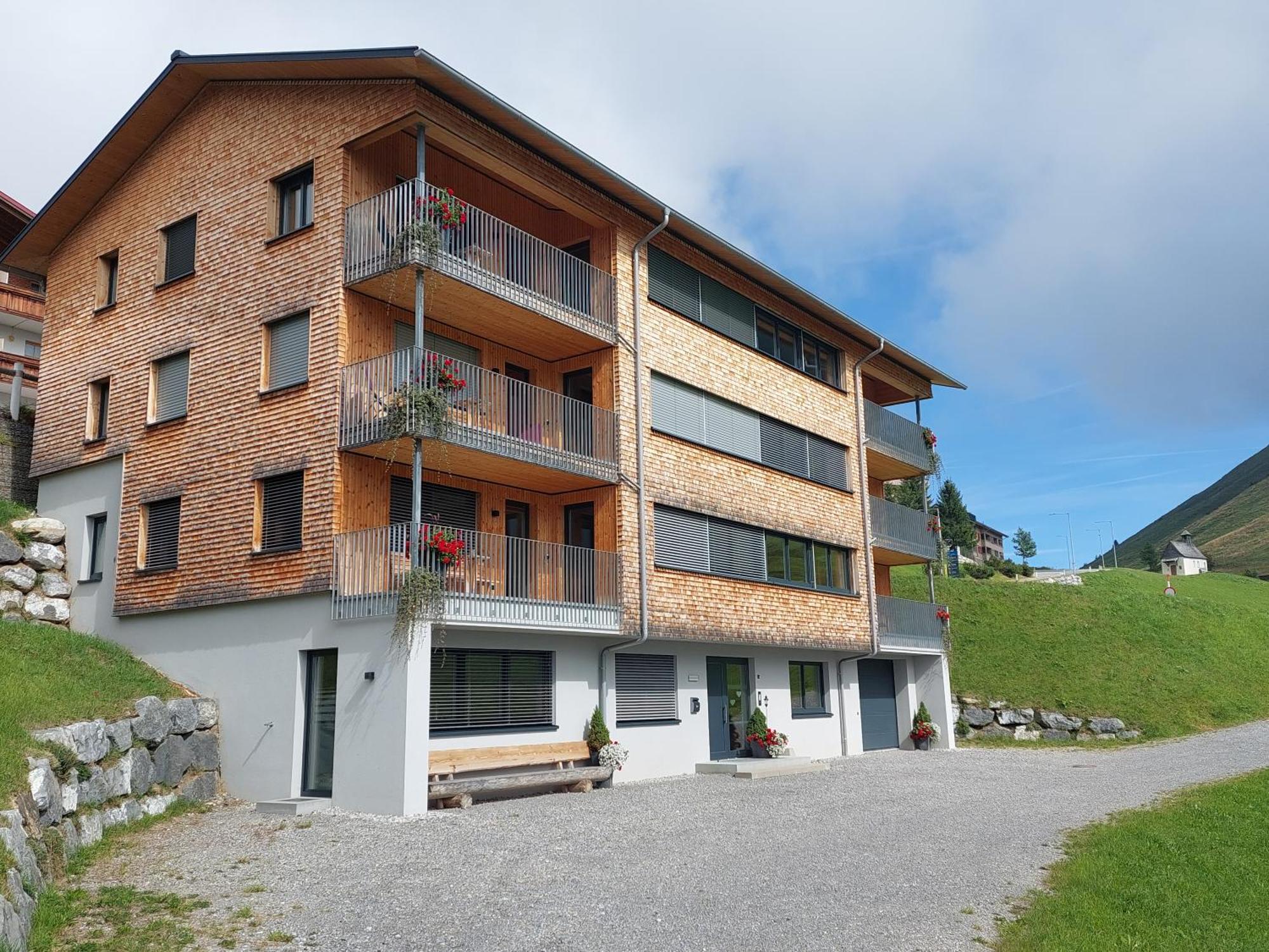Alpenpanorama Konzett Appartement Faschina Buitenkant foto